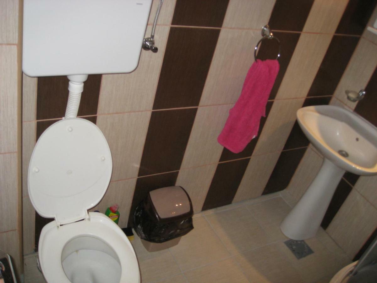 Apartman Daca Apatin Exterior foto